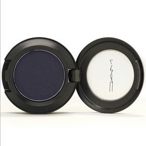 MAC “Meet The Fleet” matte finish eyeshadow.